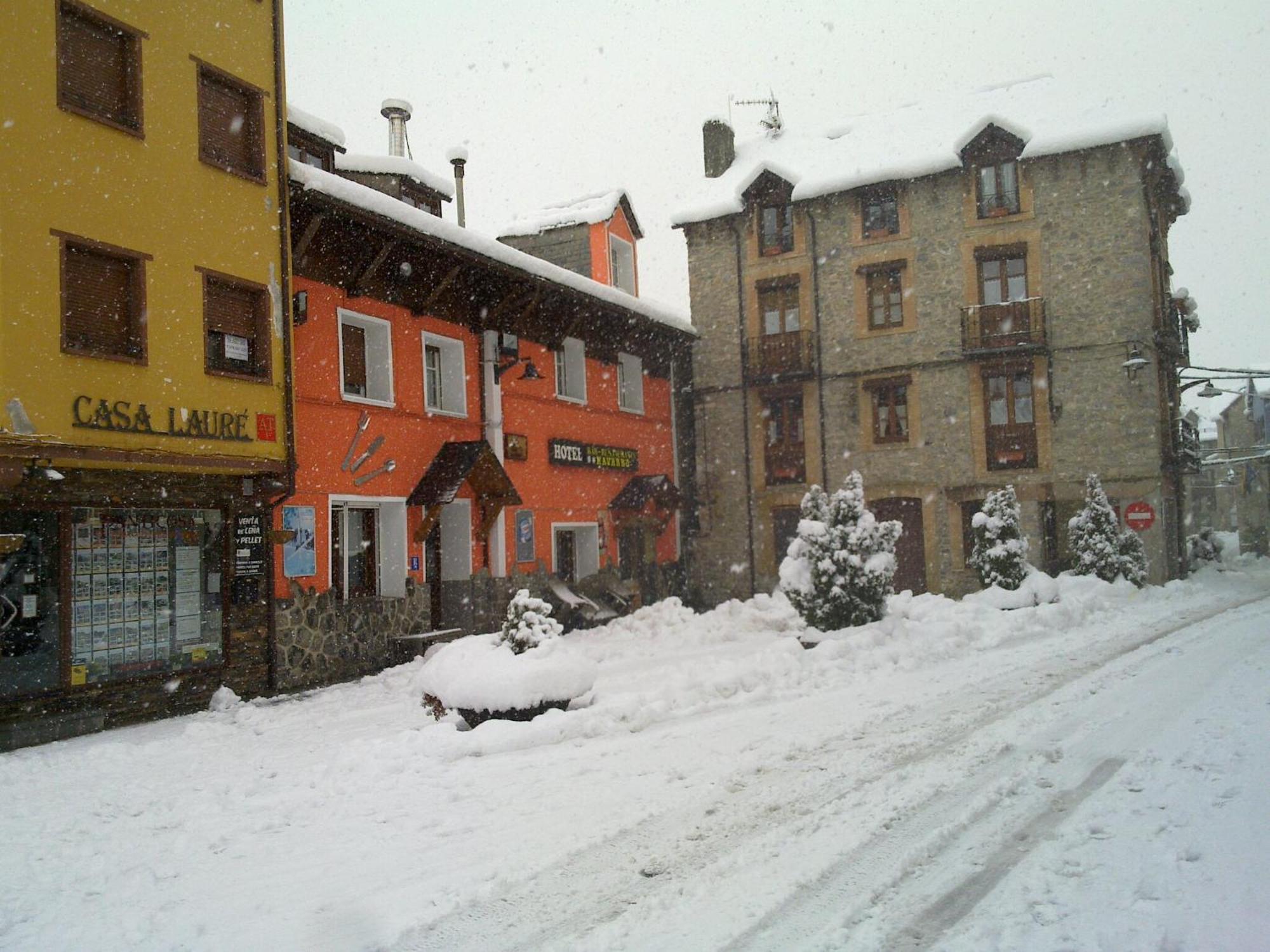 Hotel Navarro Panticosa Buitenkant foto